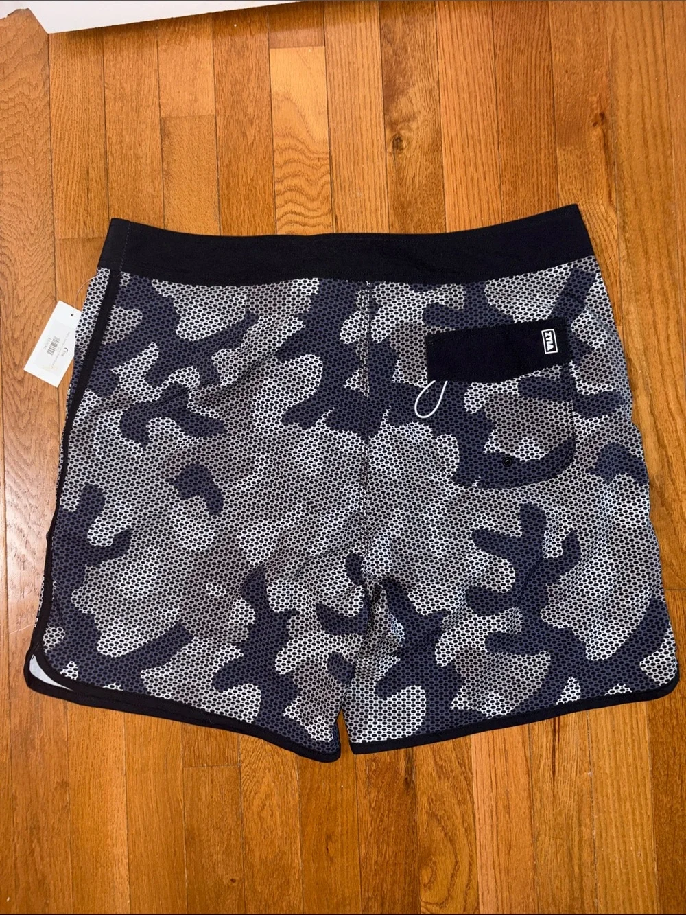 ZYIA Active Men's Spotted Camo Lined Board Shorts Size XL Swimming trunks